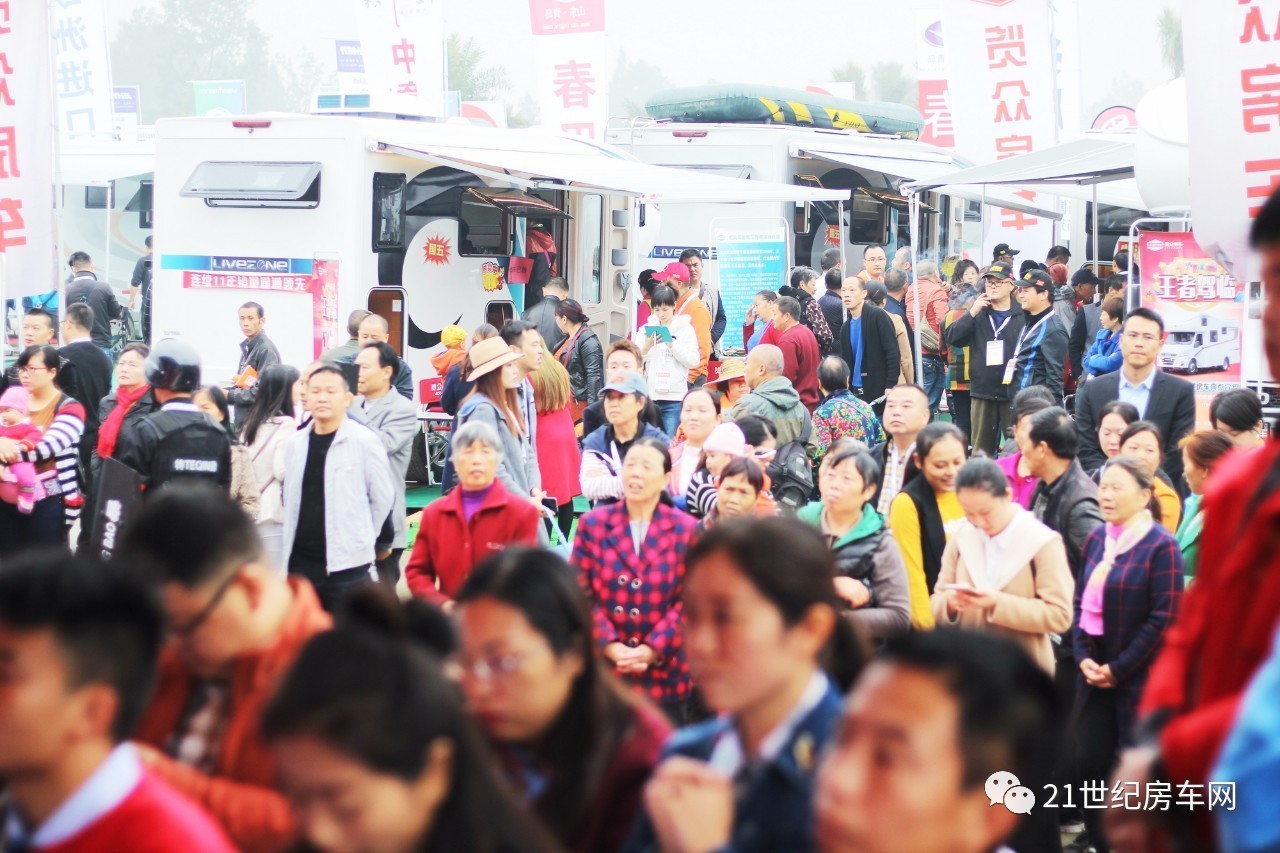以往鑒來(lái) 再下一城 2017成都國(guó)際房車露營(yíng)戶外旅游展覽會(huì)成功閉幕